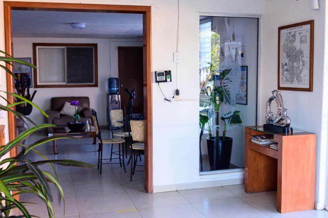 Hotel Acuario En Ocotlan Ngoại thất bức ảnh