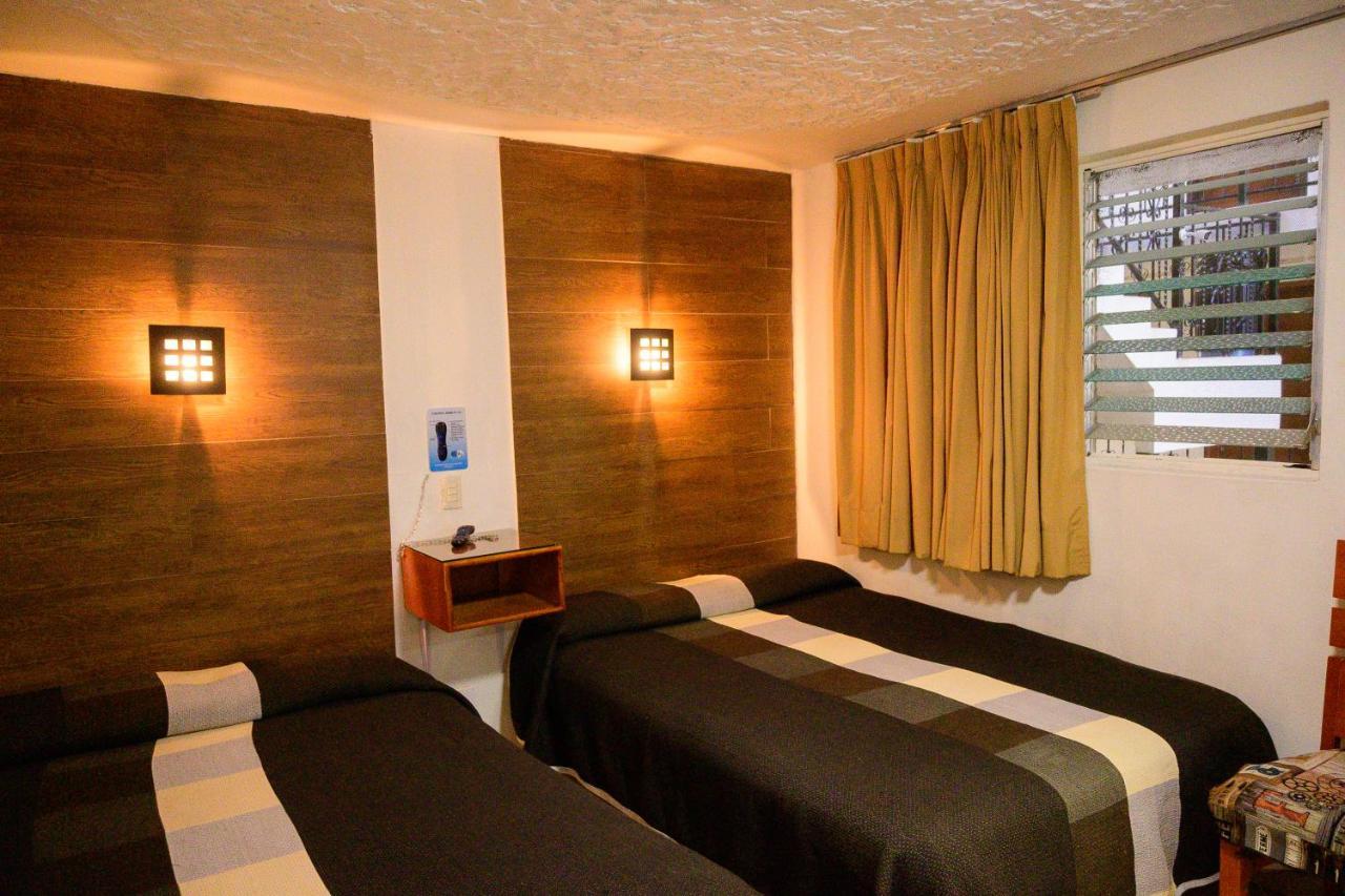 Hotel Acuario En Ocotlan Ngoại thất bức ảnh